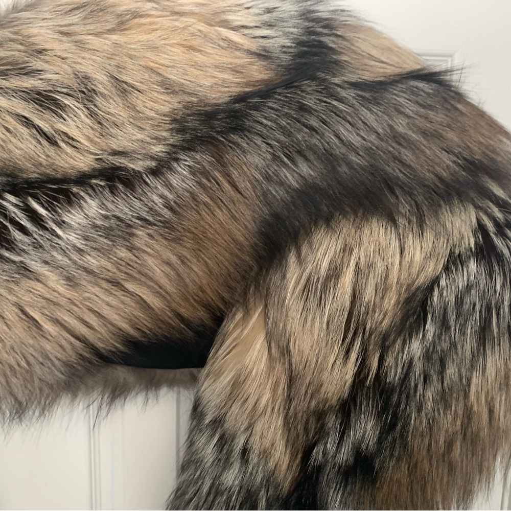 Stunning Fox wrap worn once. Multi tone Browns.